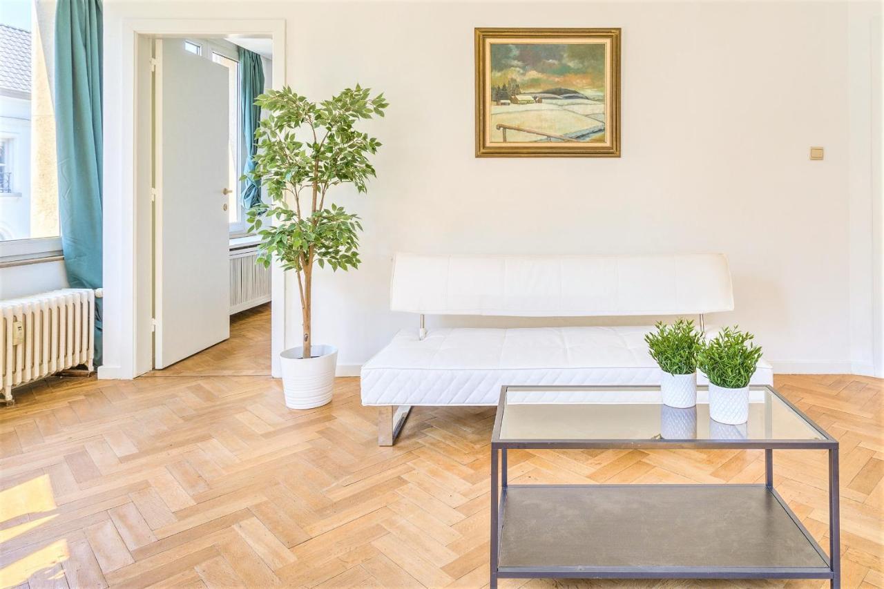 The Lily Lodge In The Heart Of Antwerpen Buitenkant foto